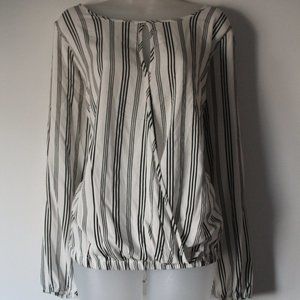 Torrid Long Sleeve Blouse (NWT)